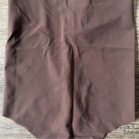 commando Women's Classic Cami Thong Bodysuit Size small/med - Picture 4 of 12